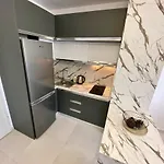 아파트 Riviera Breeze Haven A25 *
