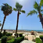 Riviera Breeze Haven A25