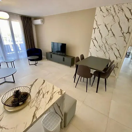 Riviera Breeze Haven A25 *